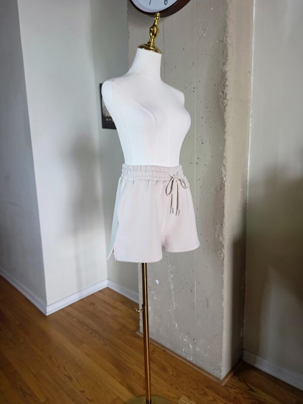 Comfrt Tranquil Shorts in Cotton Oversized Unisex Size Small NWT - Picture 8 of 16